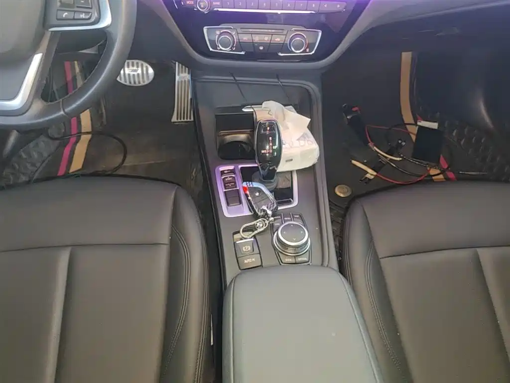 BMW 1 Series 2023 — фото 14