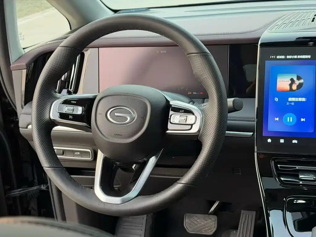 GAC Motor Trumpchi M8 2025 — фото 17