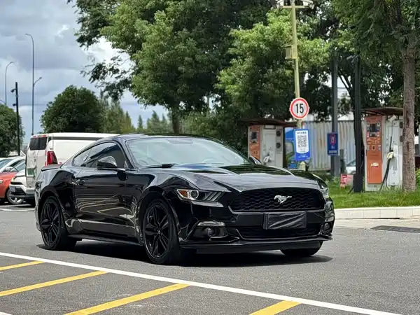 Ford Mustang 2015