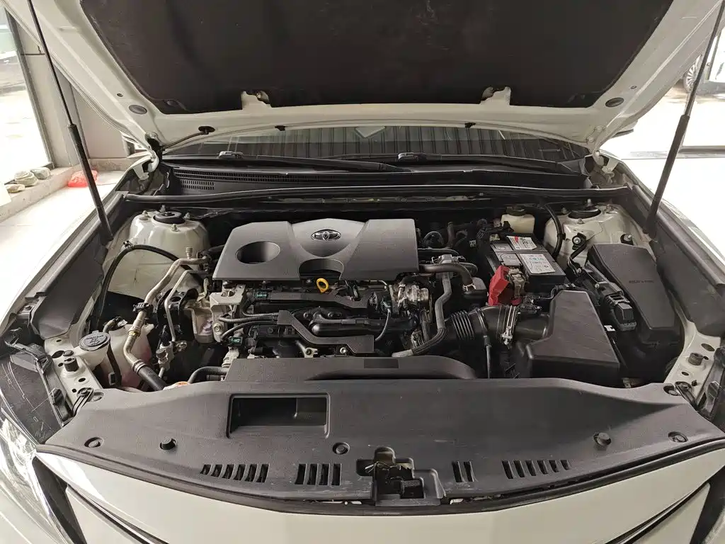 Toyota Camry 2021 — фото 20