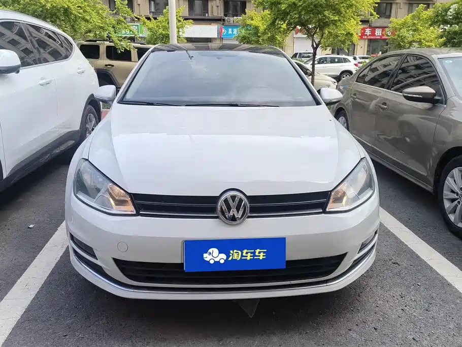 Volkswagen Golf 2016