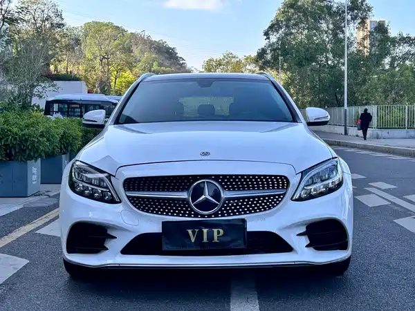 Mercedes-Benz C-Class 2020