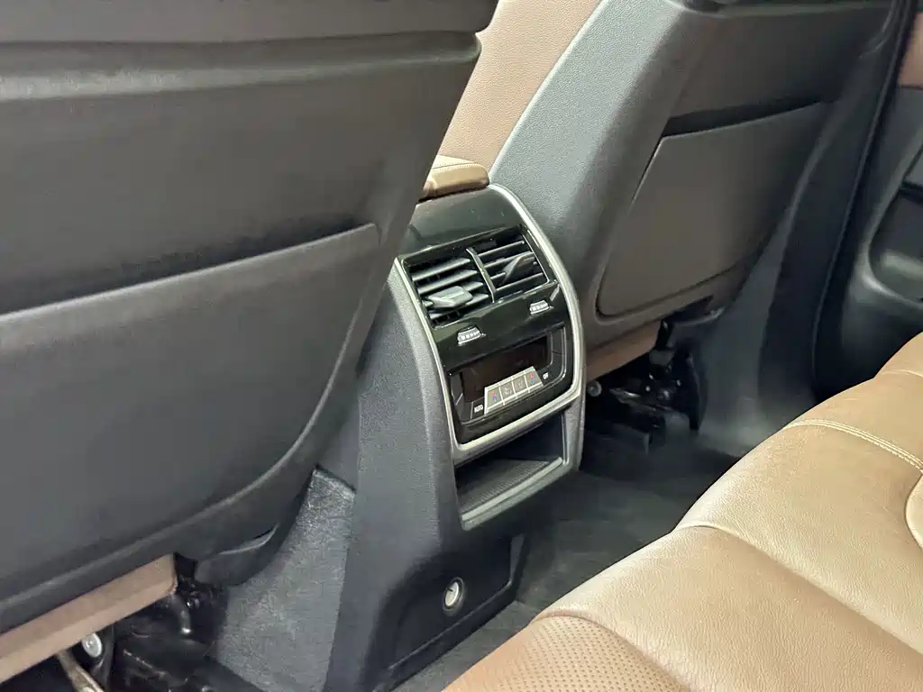 BMW X5 2019 — фото 19