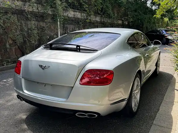 Bentley Continental 2013