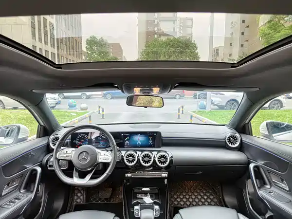 Mercedes-Benz A-Class 2022