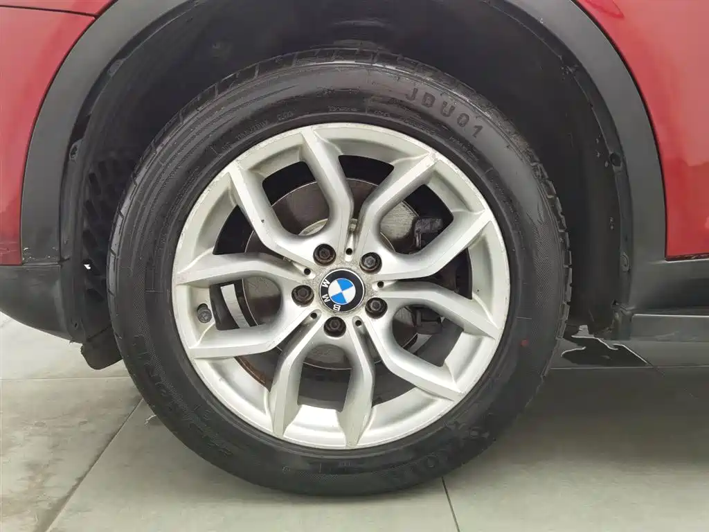 BMW X3 2012 — фото 17
