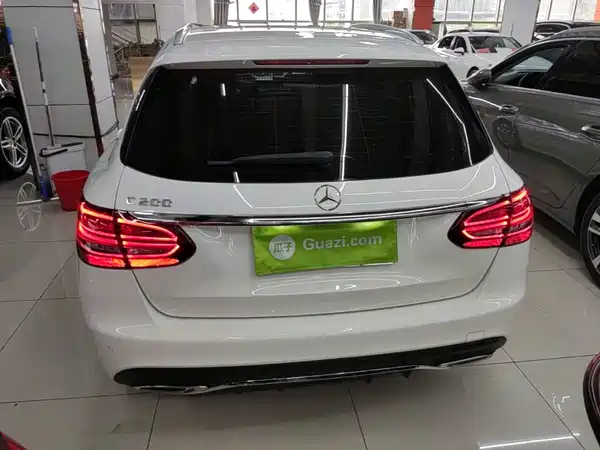 Mercedes-Benz C-Class 2021