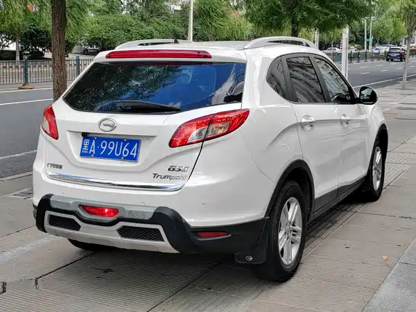 GAC Trumpchi GS5 2015