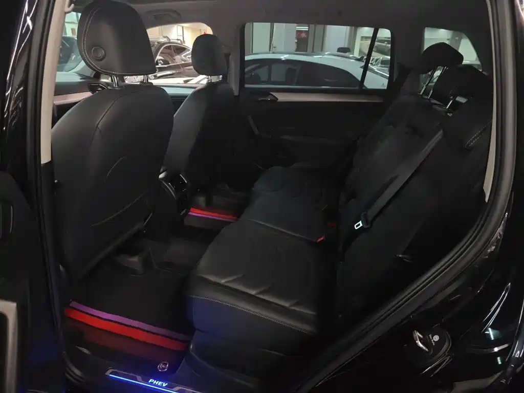 Volkswagen Tiguan L New Energy 2020 — фото 17