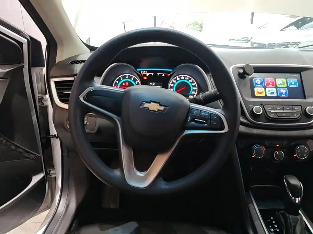 Chevrolet Cavalier 2019 — фото 11