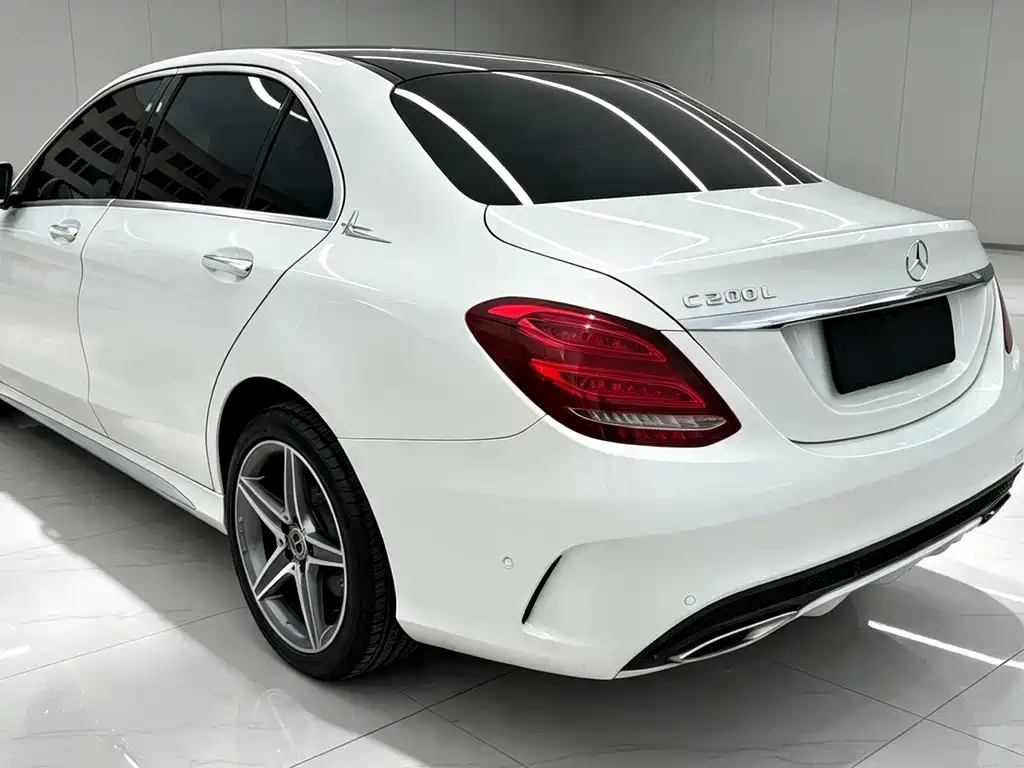 Mercedes-Benz C-Class 2018 — фото 13