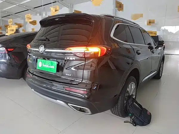 Buick Envision Plus 2022