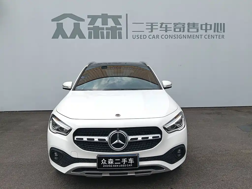 Mercedes-Benz GLA 2021