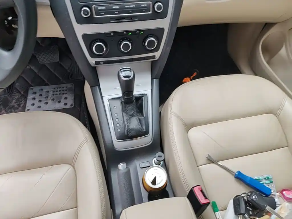 Skoda Octavia 2016 — фото 14