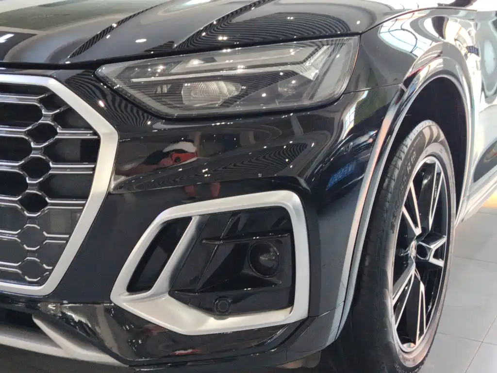 Audi Q5L 2021 — фото 4