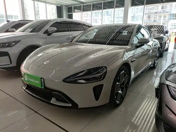 Xiaomi SU7 2025