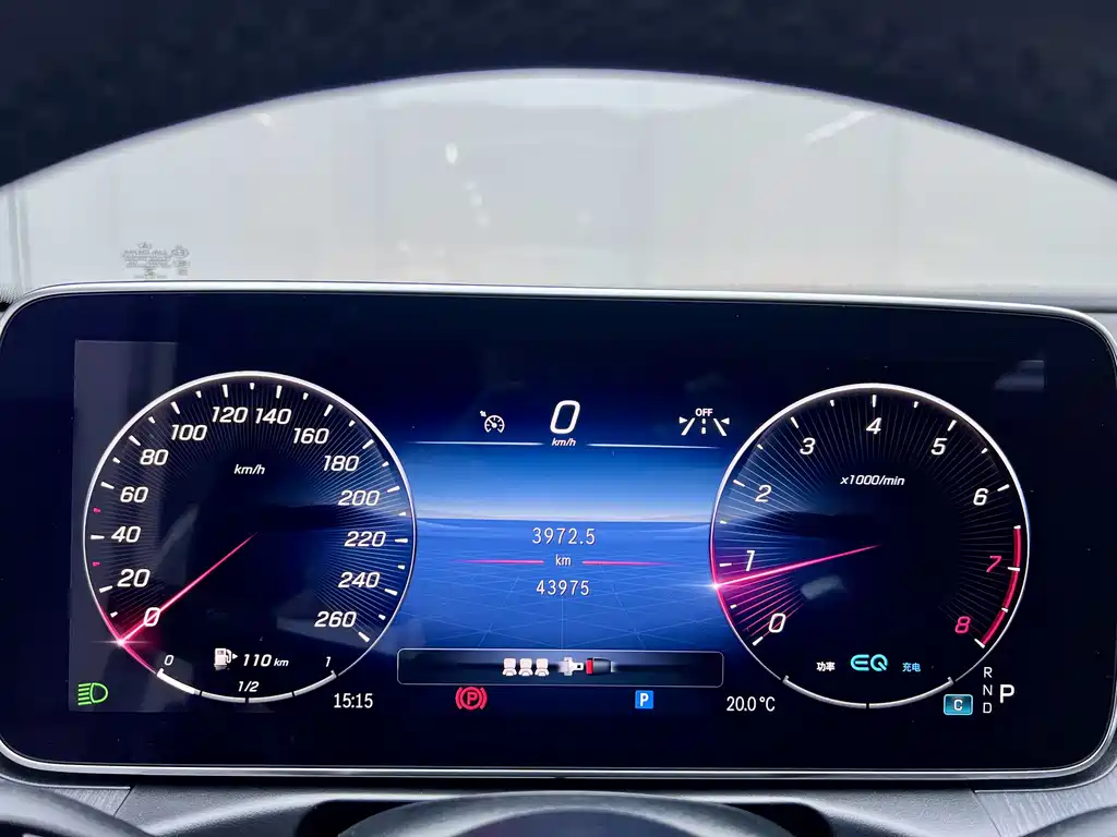 Mercedes-Benz C-Class 2022 — фото 10