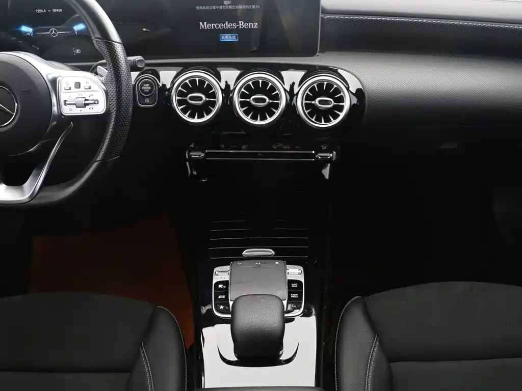 Mercedes-Benz A-Class 2020 — фото 8
