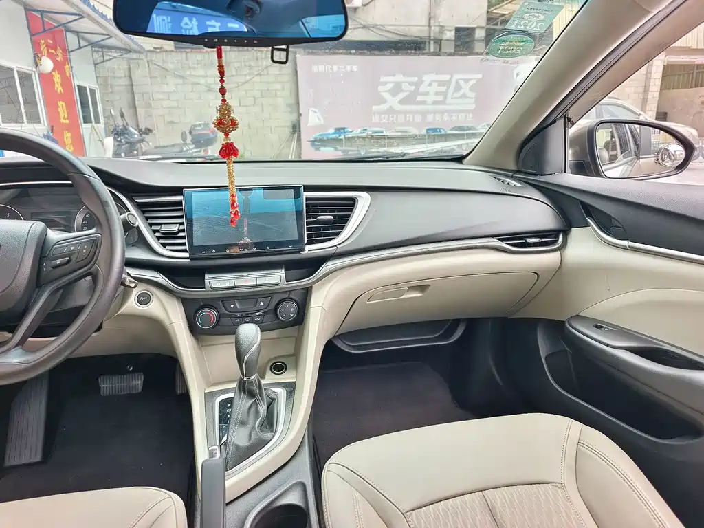 Buick Excelle 2017