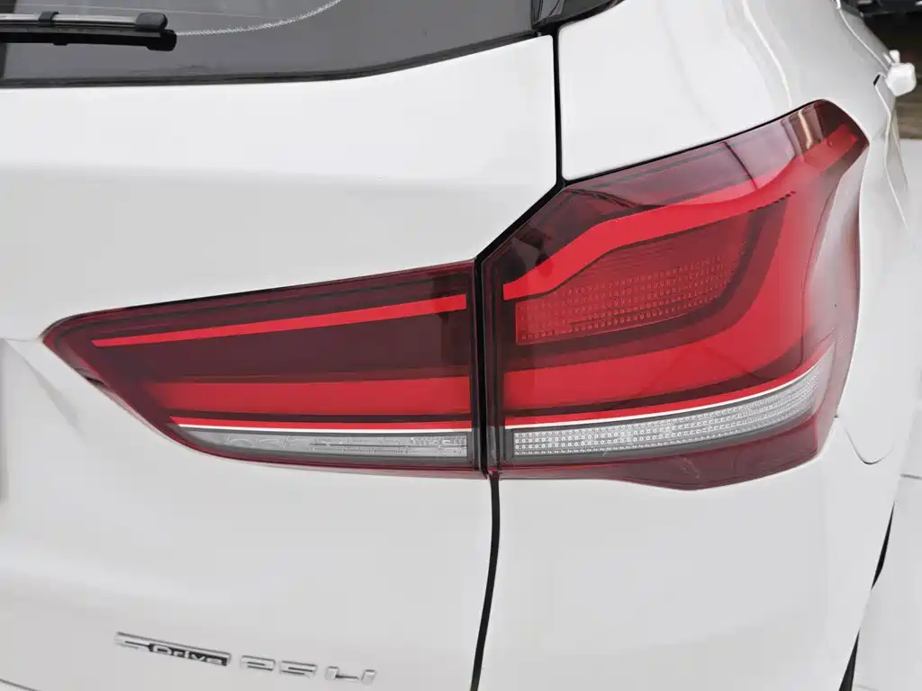 BMW X1 2022 — фото 19