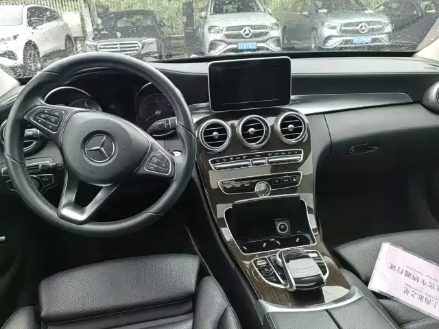 Mercedes-Benz C-Class 2017