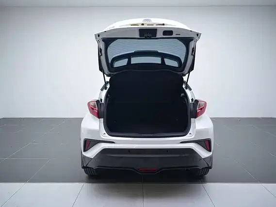 Toyota IZOA 2022 — фото 10