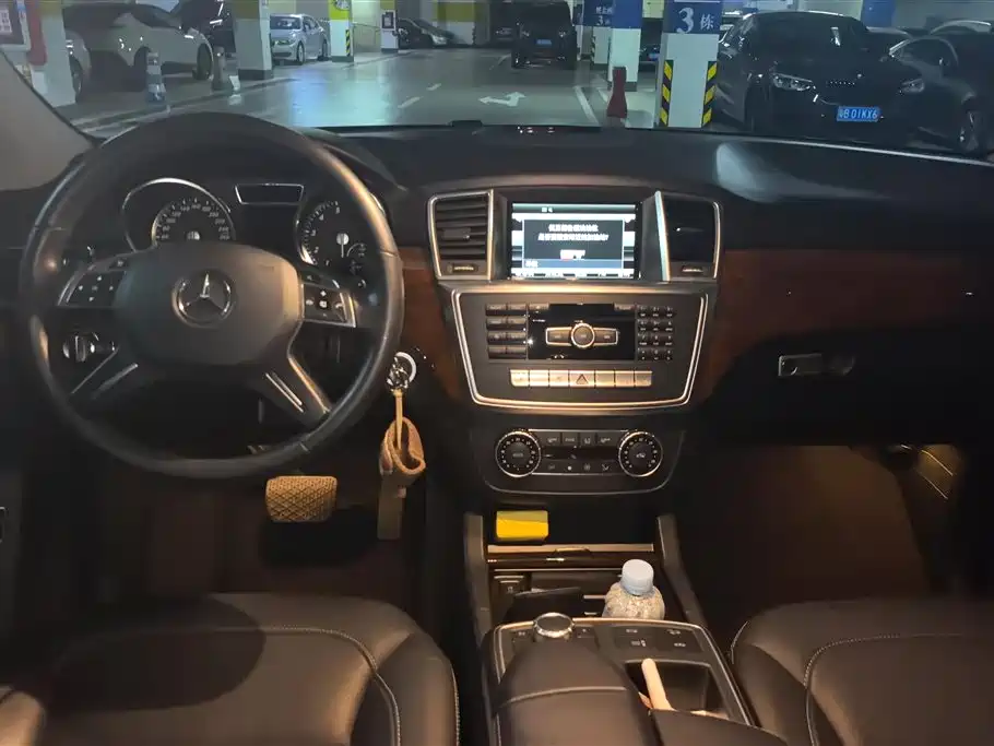 Mercedes-Benz M-Class 2015 — фото 12