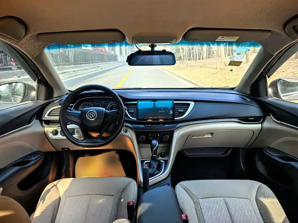 Buick Excelle 2016 — фото 15