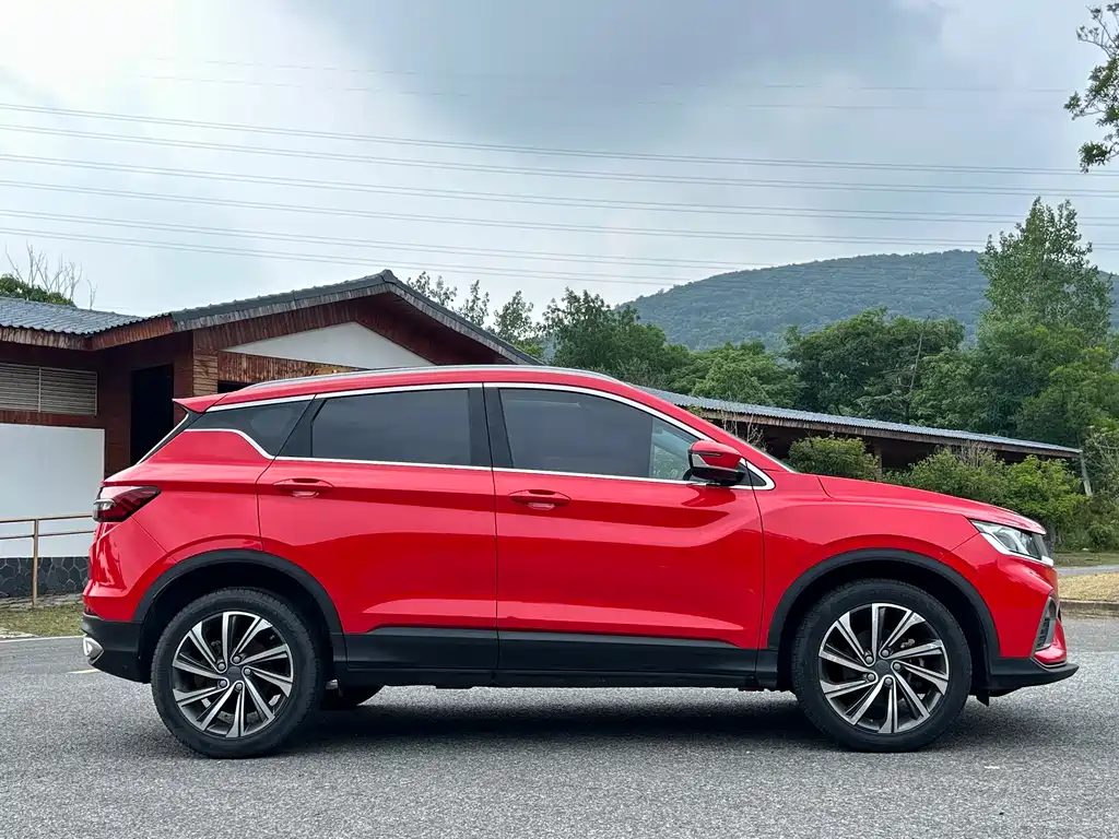 Geely Binyue 2019