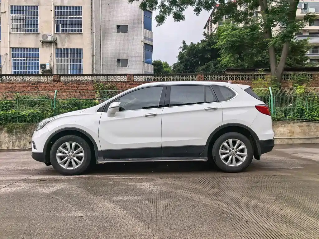 Buick Envision Plus 2016 — фото 2
