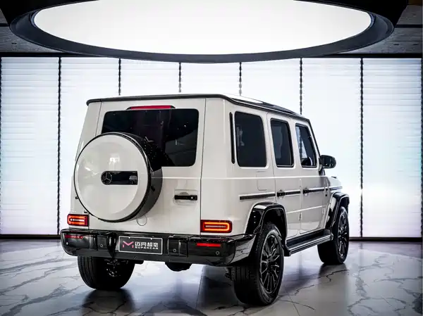 Mercedes-Benz G-Class 2023