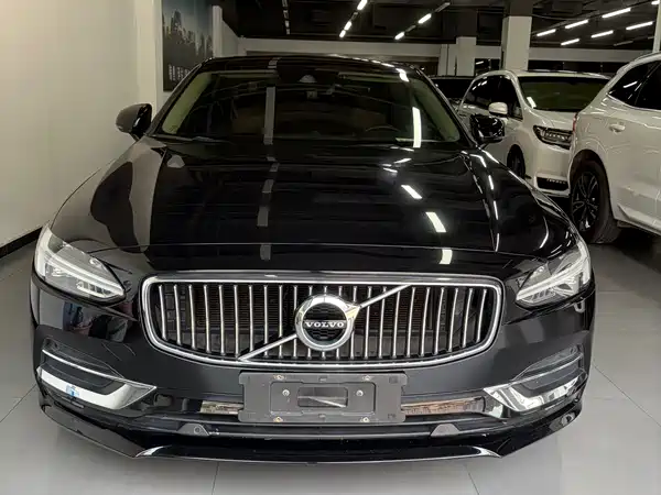 Volvo S90 2020