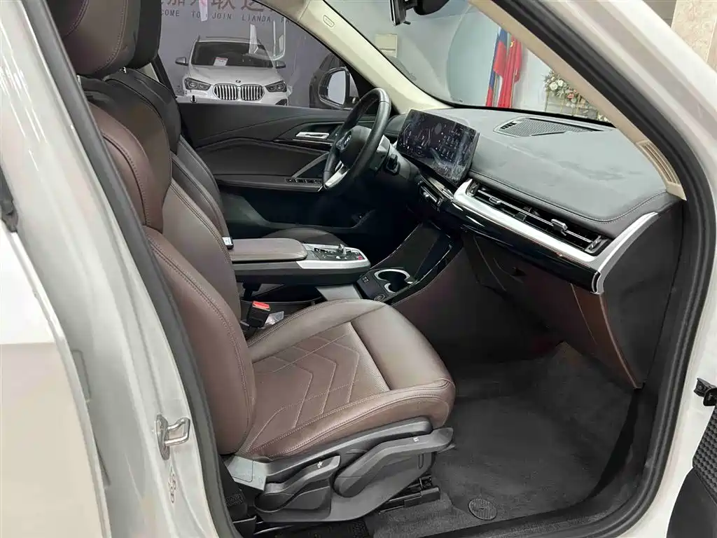 BMW X1 2023 — фото 13