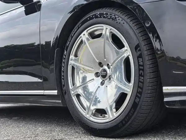 Audi A8 2023