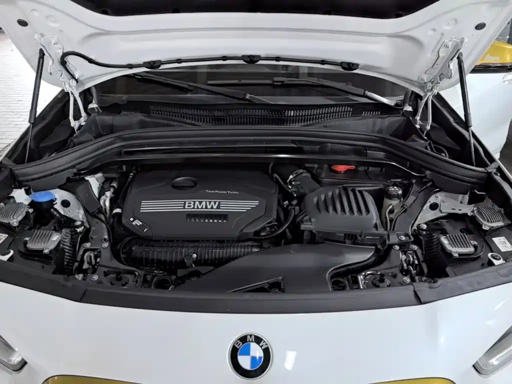 BMW X2 2023 — фото 20