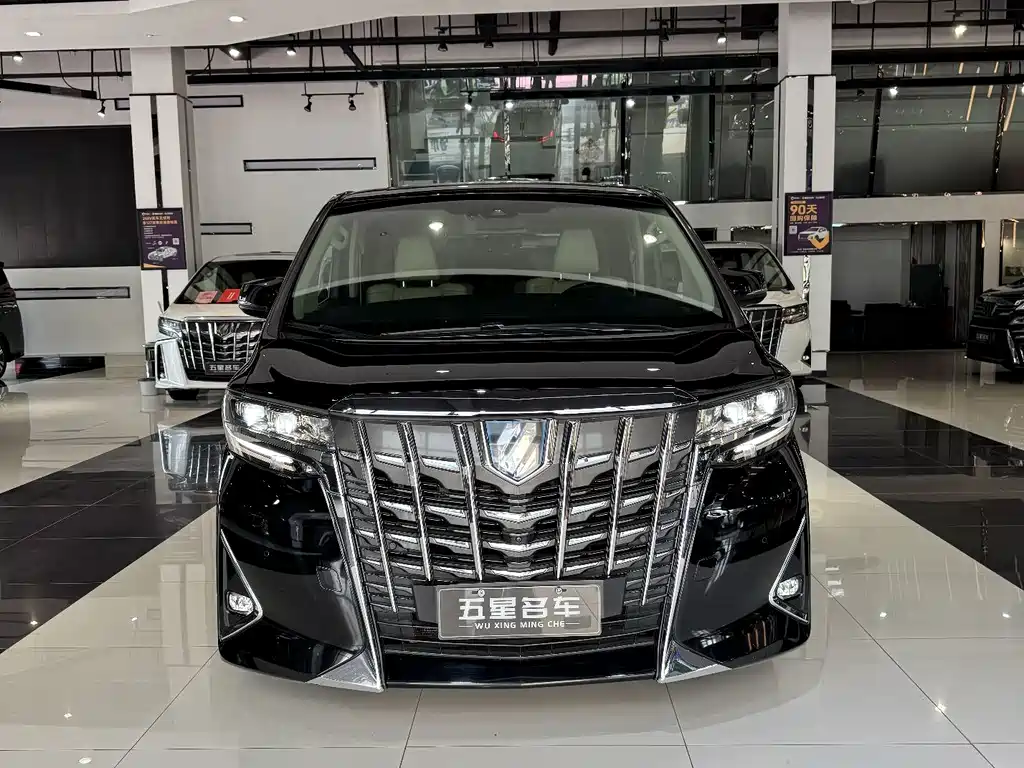 Toyota Alphard 2020 — фото 2