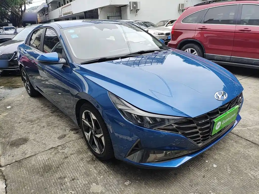 Hyundai Elantra 2020 — фото 22