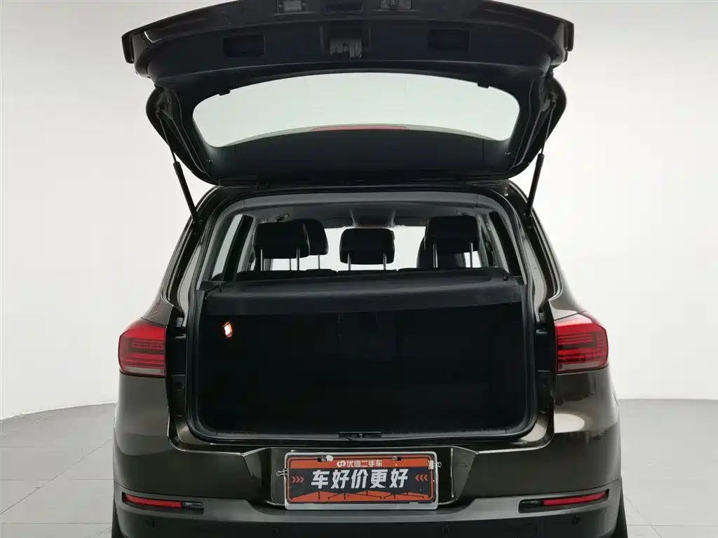Volkswagen Tiguan 2018 — фото 16