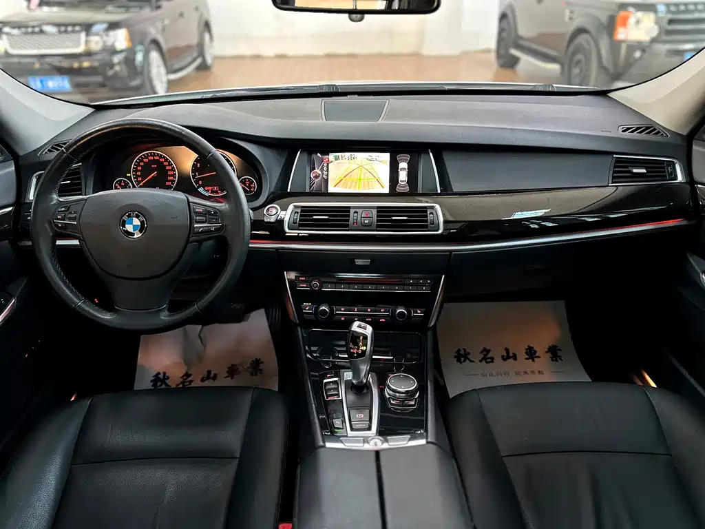 BMW 5 Series GT 2016 — фото 16