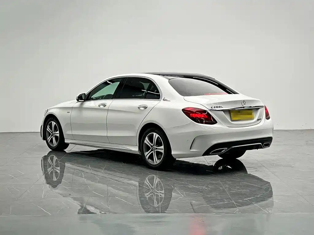 Mercedes-Benz C-Class 2020 — фото 4