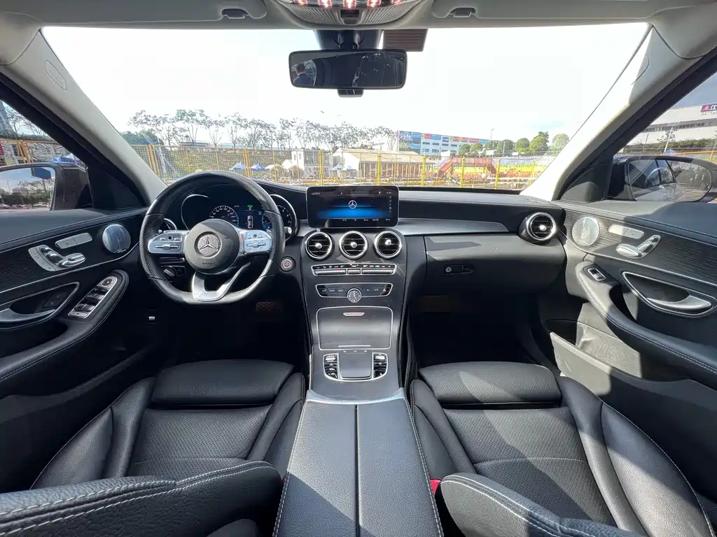 Mercedes-Benz C-Class 2021 — фото 11