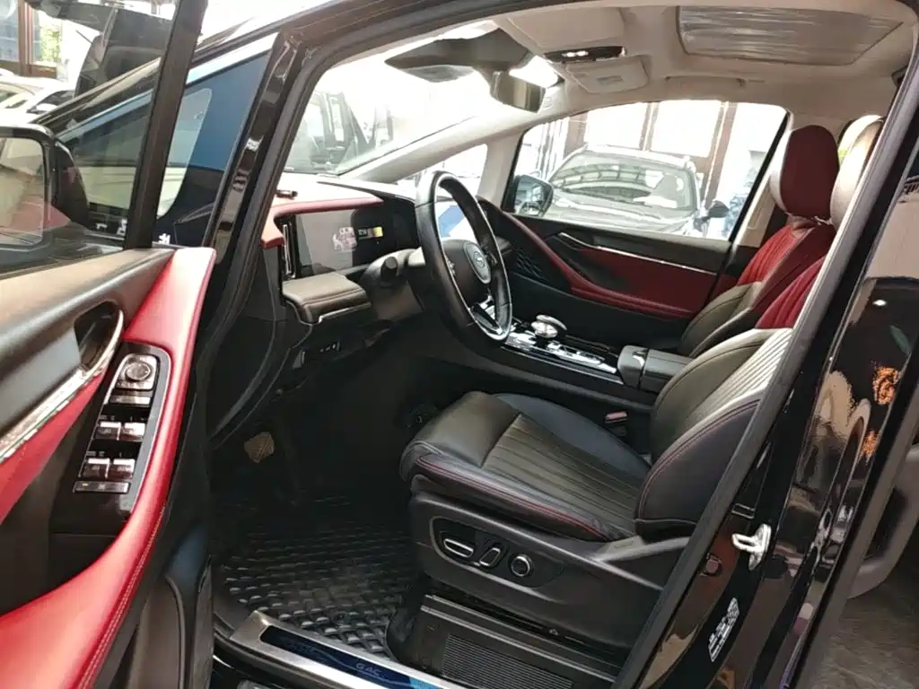 GAC Trumpchi E9 2023 — фото 16