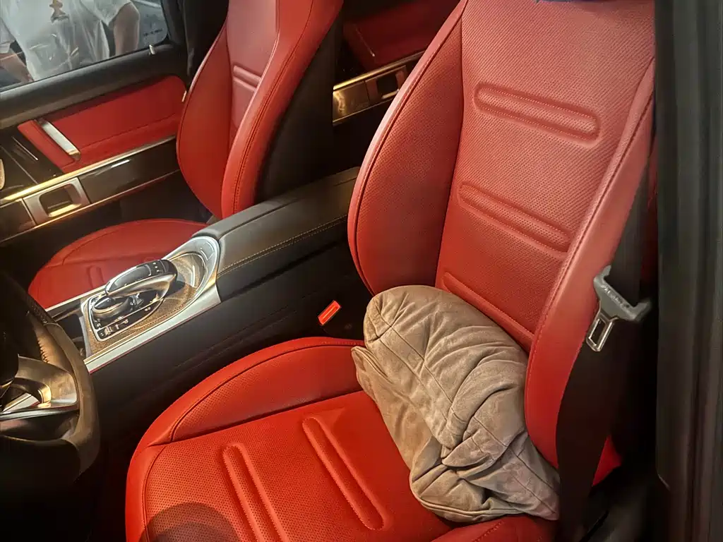 Mercedes-Benz G-Class 2024