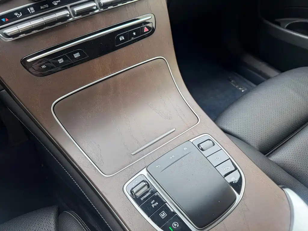 Mercedes-Benz GLC 2022 — фото 13