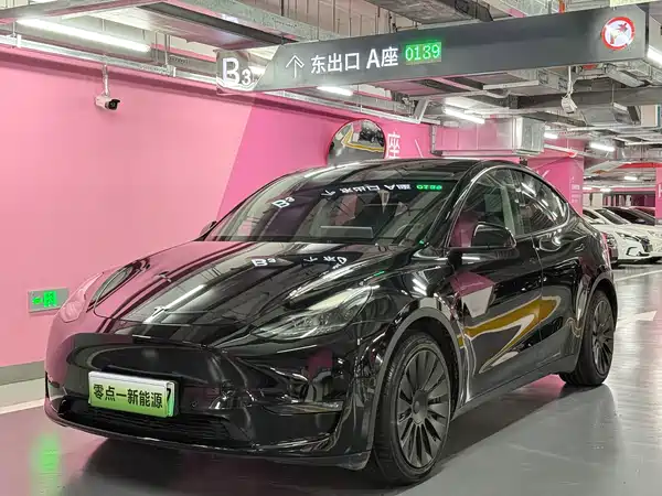 Tesla Model Y 2021