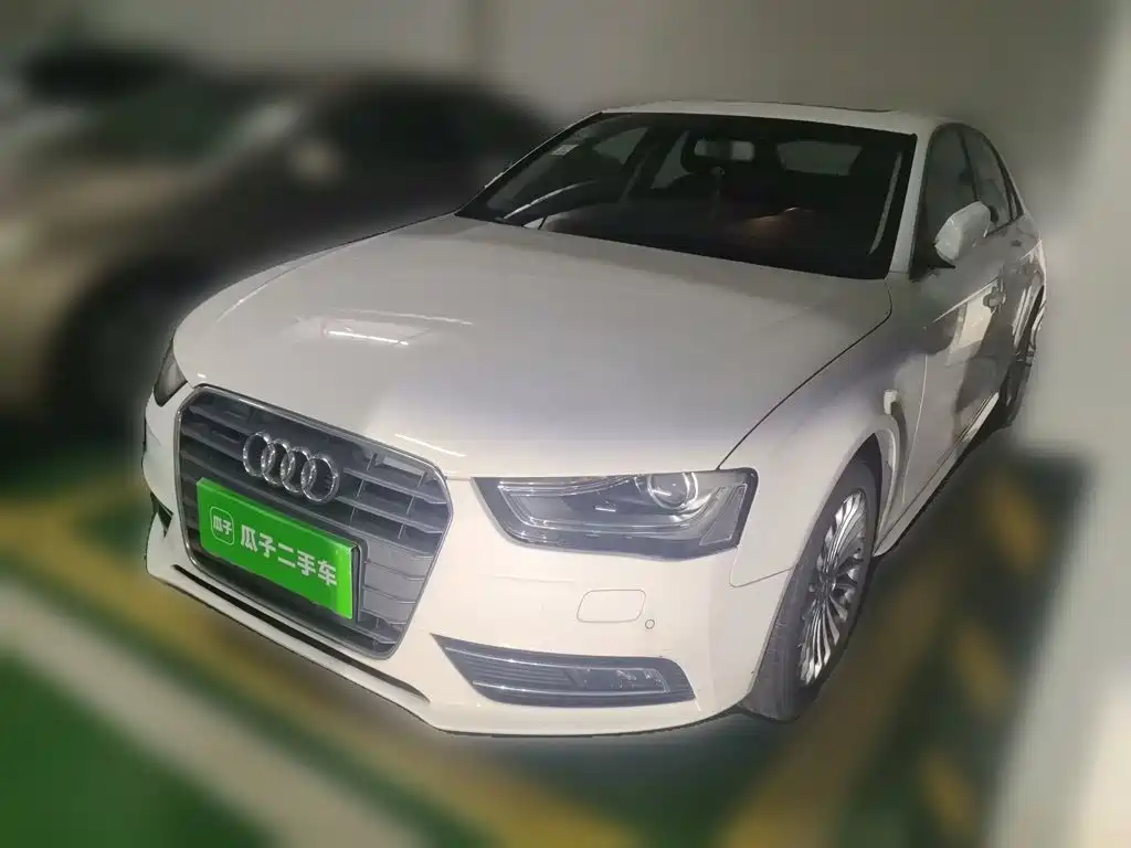 Audi A4L 2014