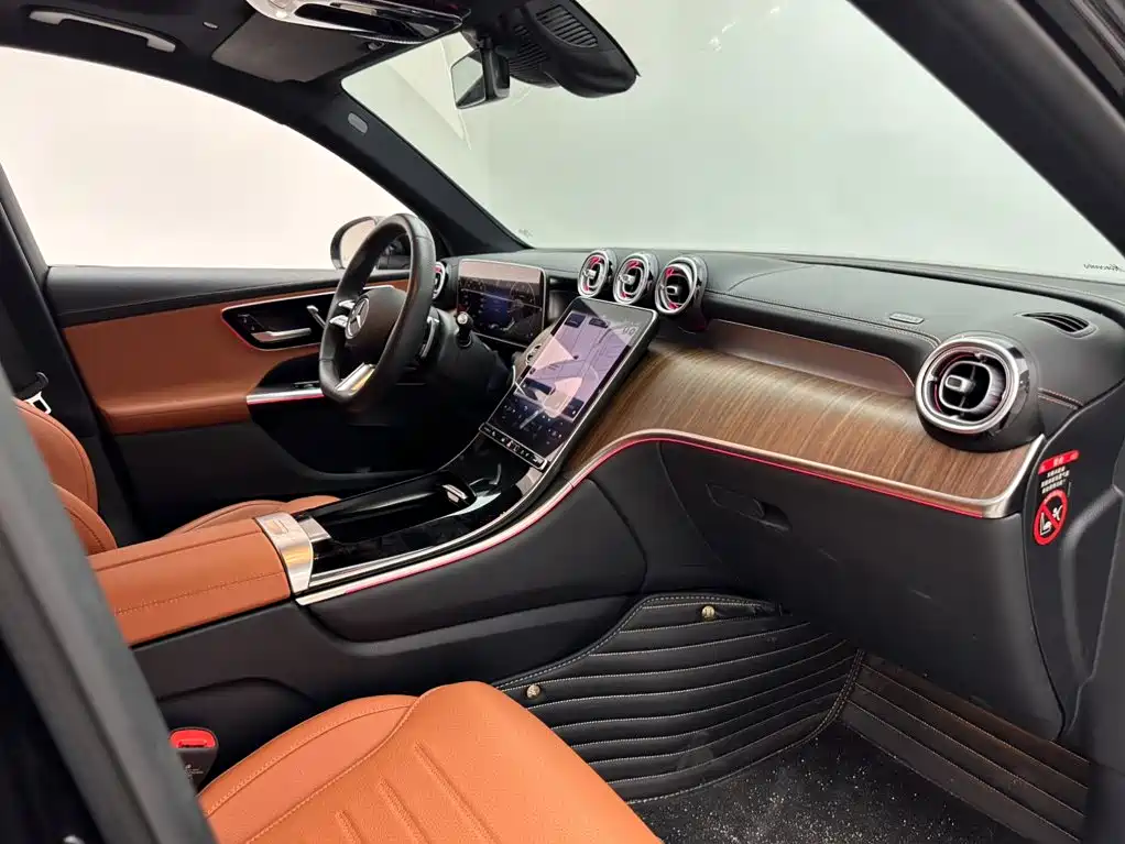 Mercedes-Benz GLC 2024 — фото 11