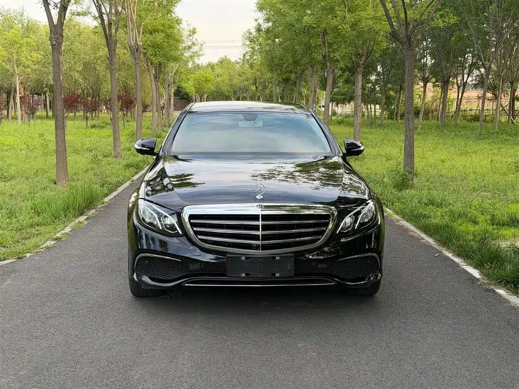 Mercedes-Benz E-Class 2020