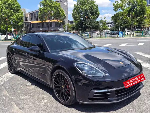 Porsche Panamera 2020
