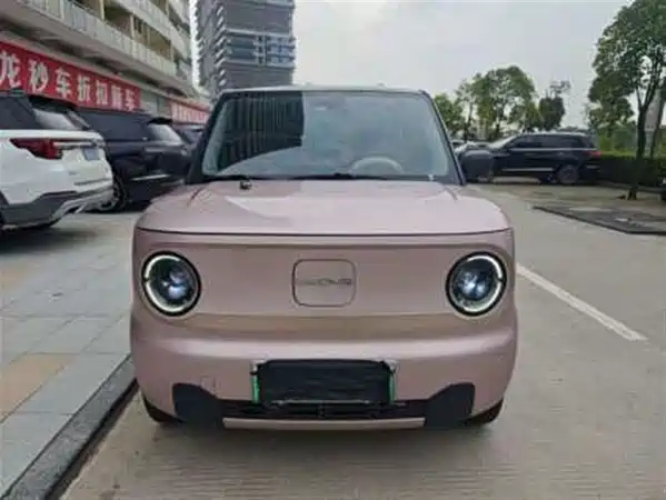 Geely Galaxy Panda 2023